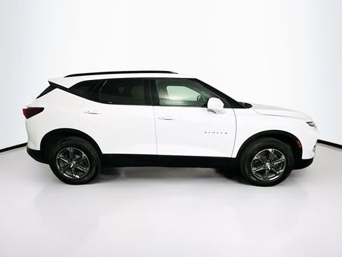 Used 2023 Chevrolet Blazer LT w/ Convenience Package FWD image 10