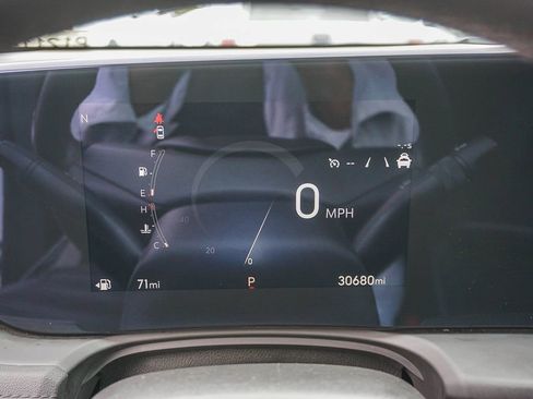 Used 2024 Buick Encore GX Sport Touring FWD image 21