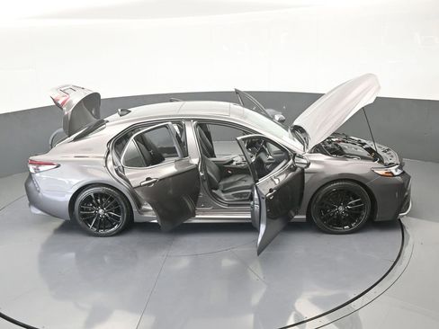 Used 2021 Toyota Camry XSE image 67