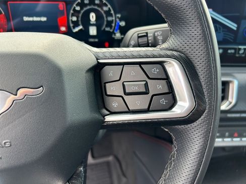 Used 2025 Ford Mustang Premium RWD image 16