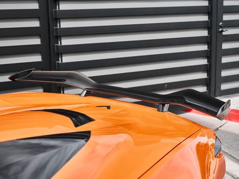 Used 2024 Chevrolet Corvette Z06 w/ Z07 Performance Package image 13