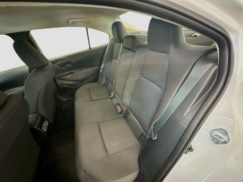 Used 2025 Toyota Corolla LE FWD image 29