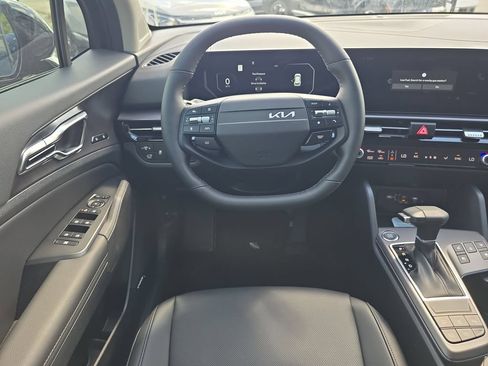 New 2026 Kia Sportage SX AWD/4WD image 14