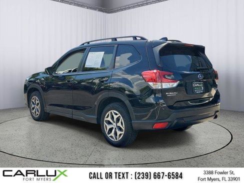 Used 2024 Subaru Forester Premium AWD/4WD image 4