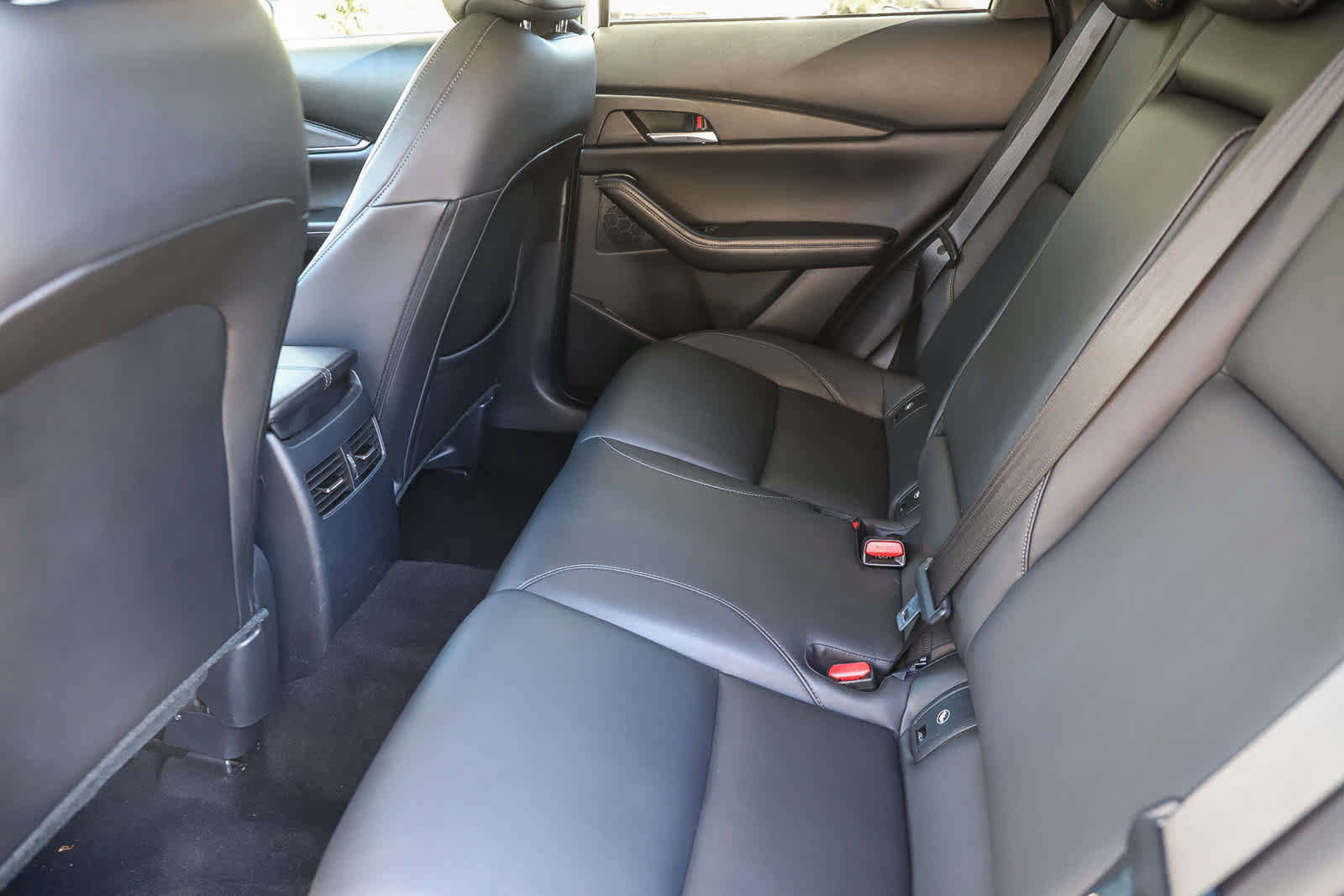 Used 2025 MAZDA CX-30 AWD 2.5 S w/ Preferred Package image 18