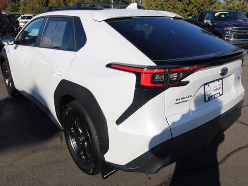 Used 2025 Subaru Solterra Premium image 5