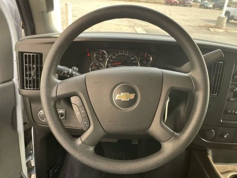 Used 2024 Chevrolet Express 3500 LT w/ LT Preferred Equipment Group RWD image 14