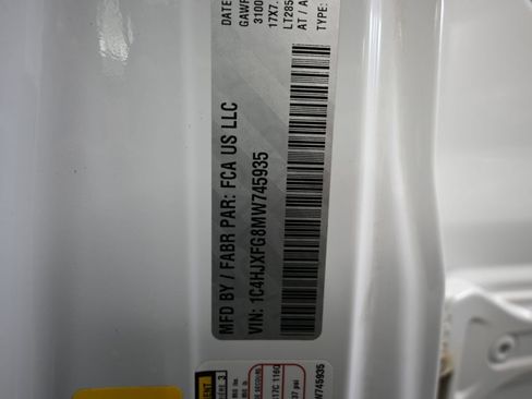 Used 2021 Jeep Wrangler Unlimited Rubicon w/ Dual Top Group image 49