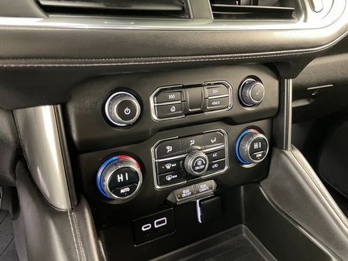 Used 2023 Chevrolet Tahoe LS image 33