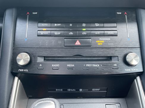 Used 2018 Lexus IS 350 F Sport w/ F Sport Package image 15