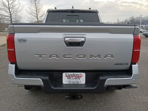 New 2026 Toyota Tacoma Limited AWD/4WD image 4