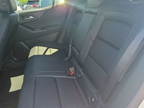 New 2026 Chevrolet Equinox LT w/ Convenience Package II AWD/4WD image 10
