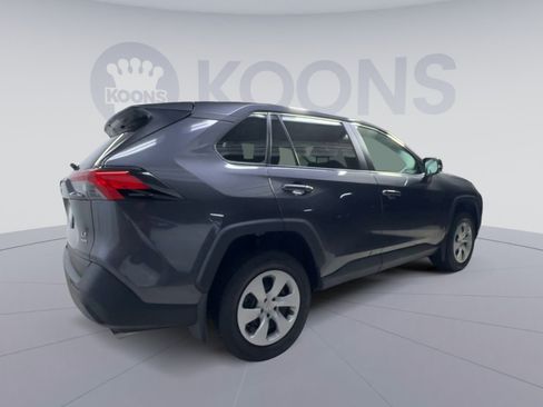 Used 2024 Toyota RAV4 LE AWD/4WD image 11