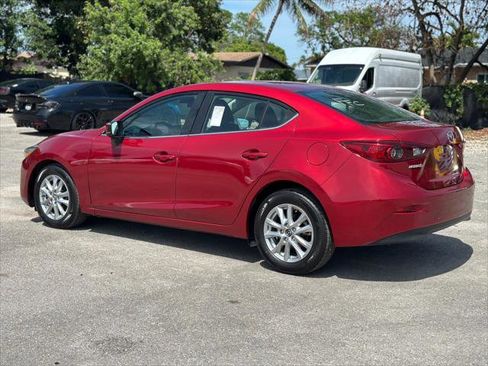 Used 2018 MAZDA MAZDA3 Sport w/ Preferred Equipment Package FWD image 6