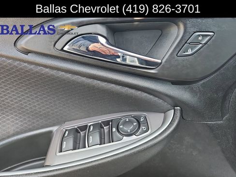 Used 2024 Chevrolet Malibu LT image 23