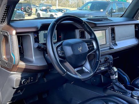 Used 2021 Ford Bronco Outer Banks image 15