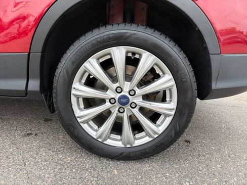 Used 2017 Ford Escape Titanium FWD image 11