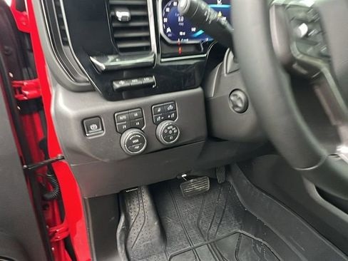 New 2026 Chevrolet Silverado 1500 ZR2 image 19