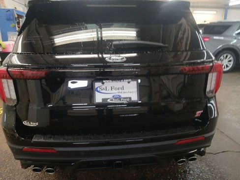 New 2026 Ford Explorer ST w/ Sun And Sound Package AWD/4WD image 3