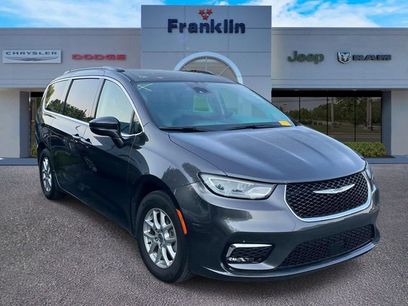 Used 2022 Chrysler Pacifica Touring-L