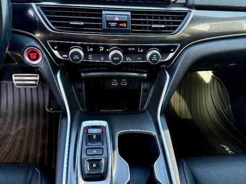 Used 2021 Honda Accord Sport image 18