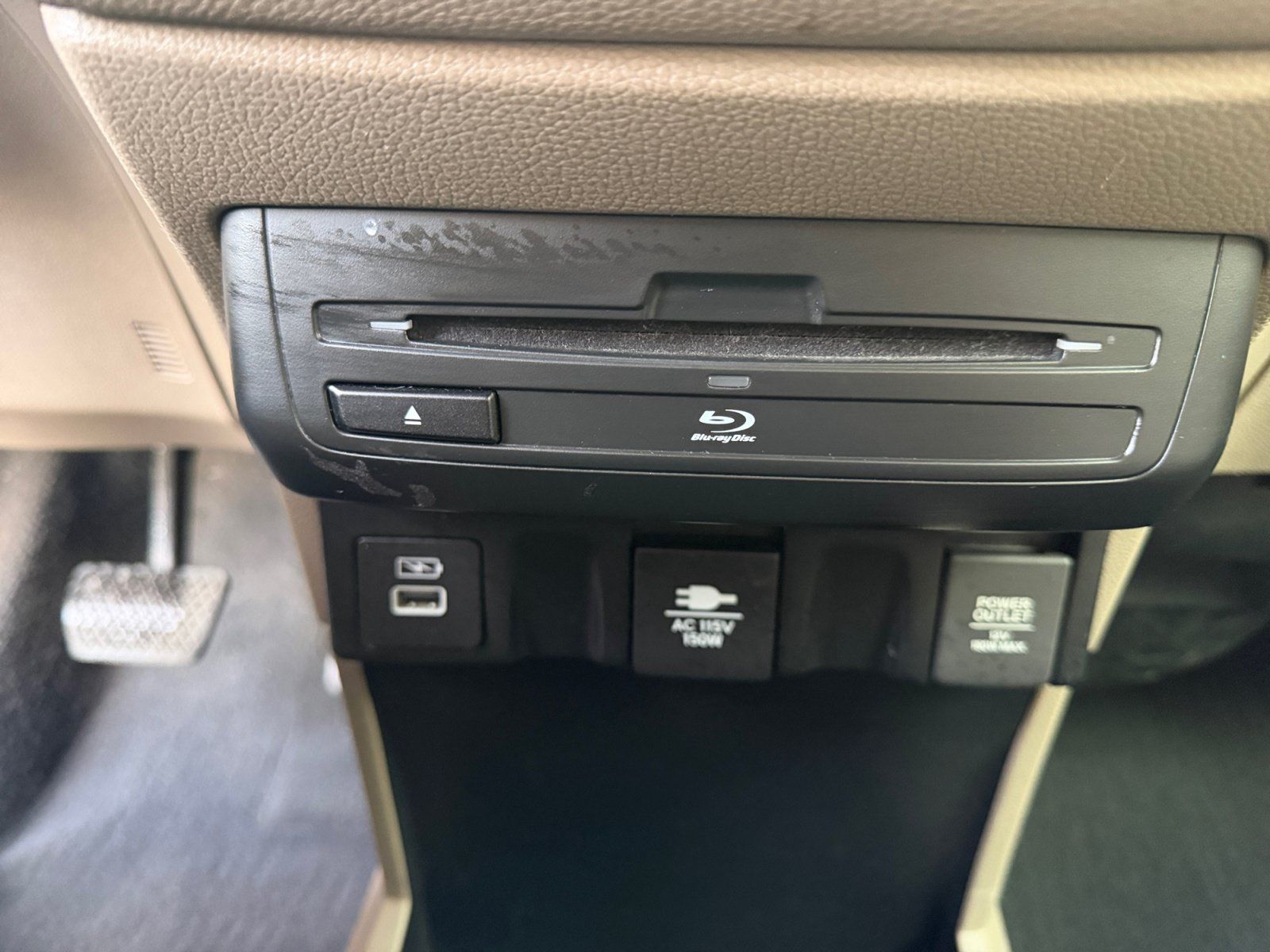 Used 2022 Honda Odyssey Elite image 26