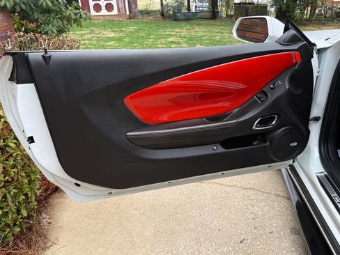 Used 2010 Chevrolet Camaro SS w/ RS Package image 40