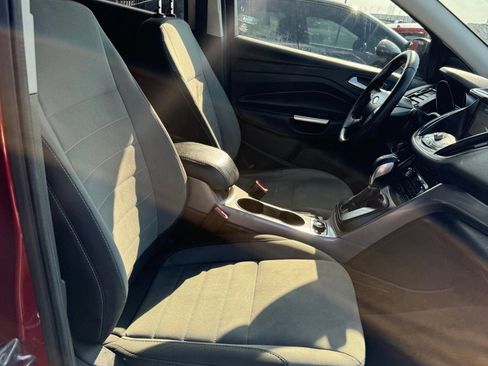 Used 2016 Ford Escape SE w/ Equipment Group 201A image 13