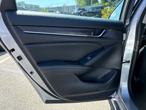 Used 2020 Honda Accord EX-L image 22