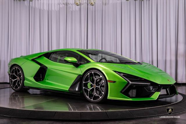 Used 2024 Lamborghini Revuelto AWD/4WD image 2