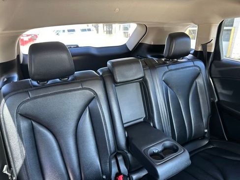 Used 2023 Lincoln Nautilus AWD image 15