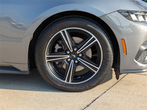 Used 2024 Ford Mustang Premium image 11