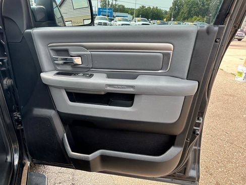 Used 2018 RAM 1500 Big Horn AWD/4WD image 17