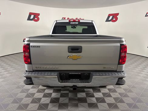 Used 2018 Chevrolet Silverado 1500 LT AWD/4WD image 6
