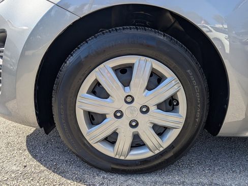 Used 2023 Kia Rio S image 18