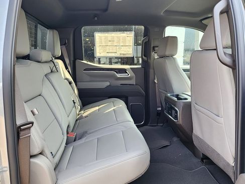 New 2026 GMC Sierra 1500 SLT w/ SLT Premium Plus Package image 43