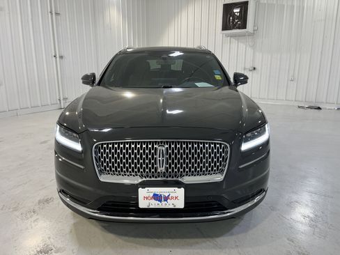 Used 2022 Lincoln Nautilus Reserve w/ Equipment Group 201A image 22