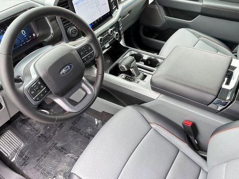 New 2025 Ford F150 Lariat w/ Equipment Group 501A Mid image 11