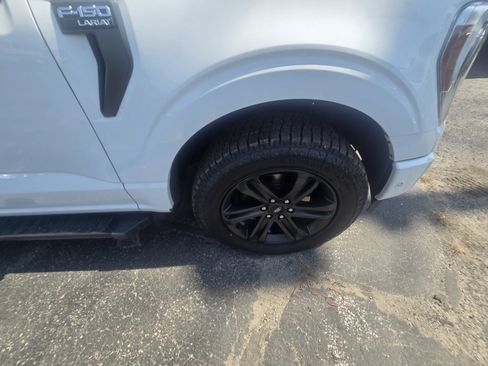 Used 2021 Ford F150 Lariat w/ Equipment Group 502A High AWD/4WD image 24