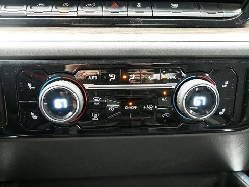 Used 2022 Chevrolet Silverado 1500 RST w/ Max Trailering Package image 45