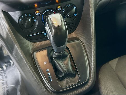 Used 2016 Ford Transit Connect XLT image 20