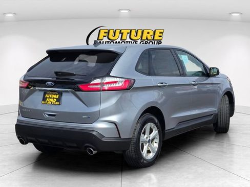 Used 2020 Ford Edge SE AWD/4WD image 4