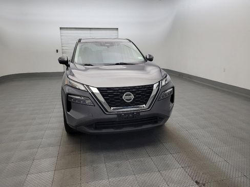 Used 2021 Nissan Rogue SV FWD image 14