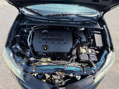 Used 2017 Toyota Corolla LE FWD image 18
