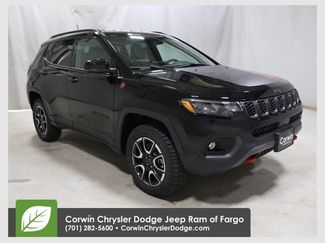 New 2026 Jeep Compass Trailhawk AWD/4WD 360° Tour