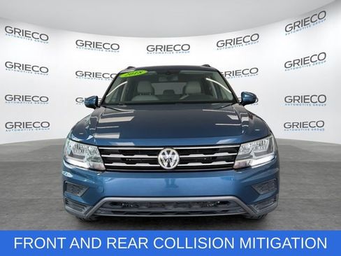 Used 2018 Volkswagen Tiguan SE FWD image 2