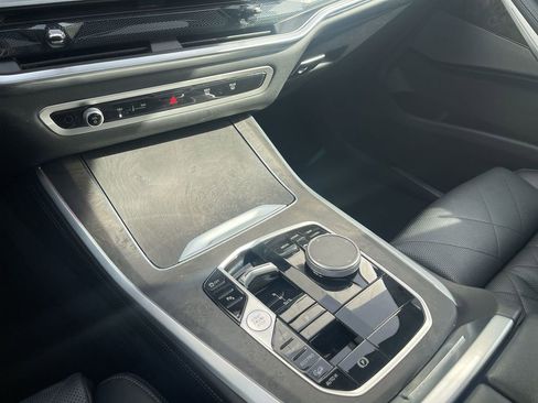 Used 2024 BMW X5 xDrive40i image 24