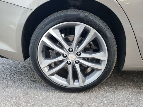 Used 2022 Chevrolet Malibu Premier image 5