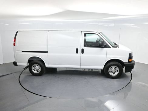 New 2026 Chevrolet Express 2500 w/ Driver Convenience Package RWD image 58