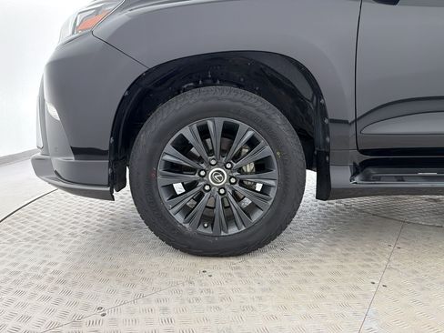 Certified 2023 Lexus GX 460 Premium w/ Accessory Package AWD/4WD image 12